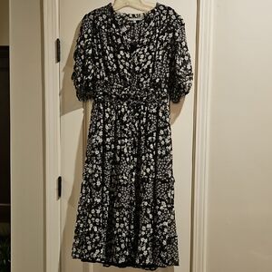 Daniel Rainn Black and White Puff Sleeve Midi Sundress